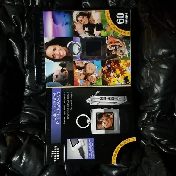 🆕️ Digital Photo Keychain - Picture 3 of 4